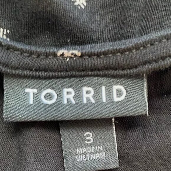 TORRID Baby Doll Geometric Print Top 3X Black Bow Tie Neckline Short Sleeve Boho - Picture 5 of 8